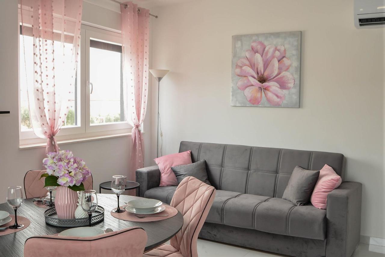 זאדאר Apartment Laura מראה חיצוני תמונה