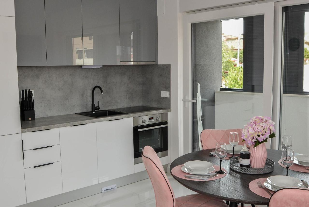 זאדאר Apartment Laura מראה חיצוני תמונה