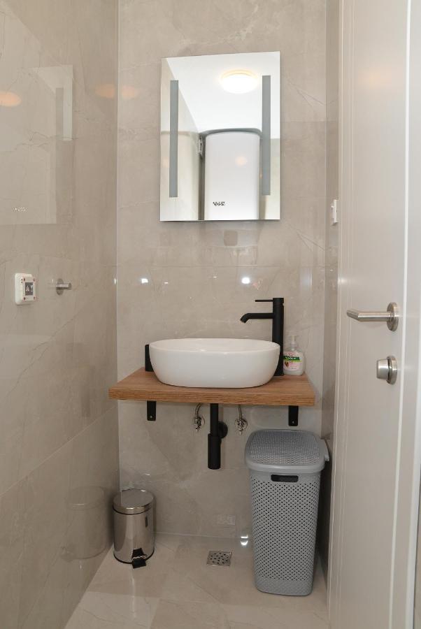 זאדאר Apartment Laura מראה חיצוני תמונה
